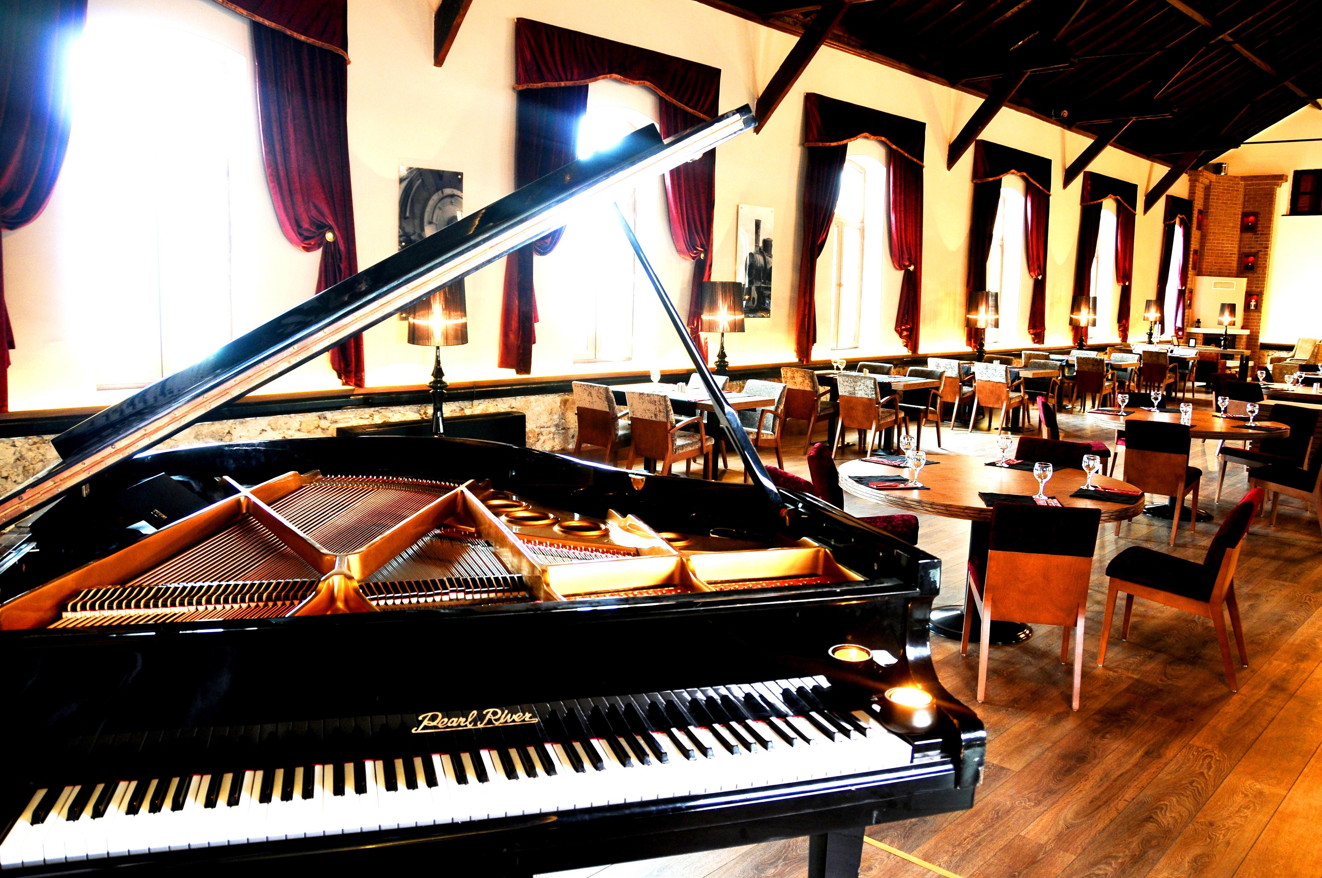 Montania Special Class Hotel Mudanya Eksteriør bilde